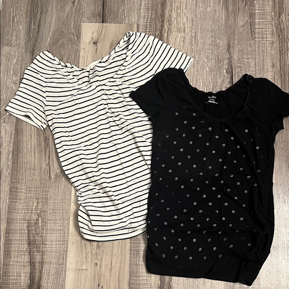 Motherhood Nursing Short Sleeve Tee Lot